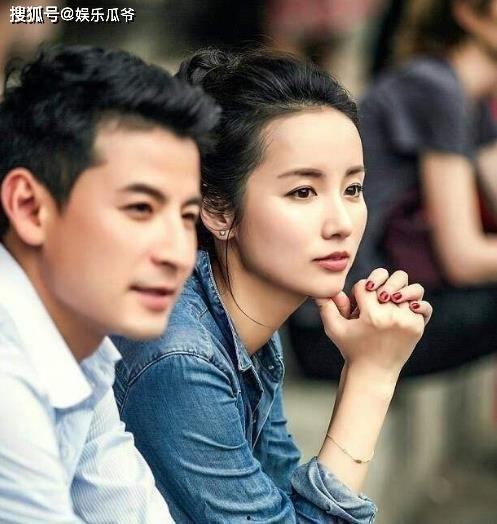 吃瓜系统娱乐圈双男主,娱乐圈双男主的甜蜜对决